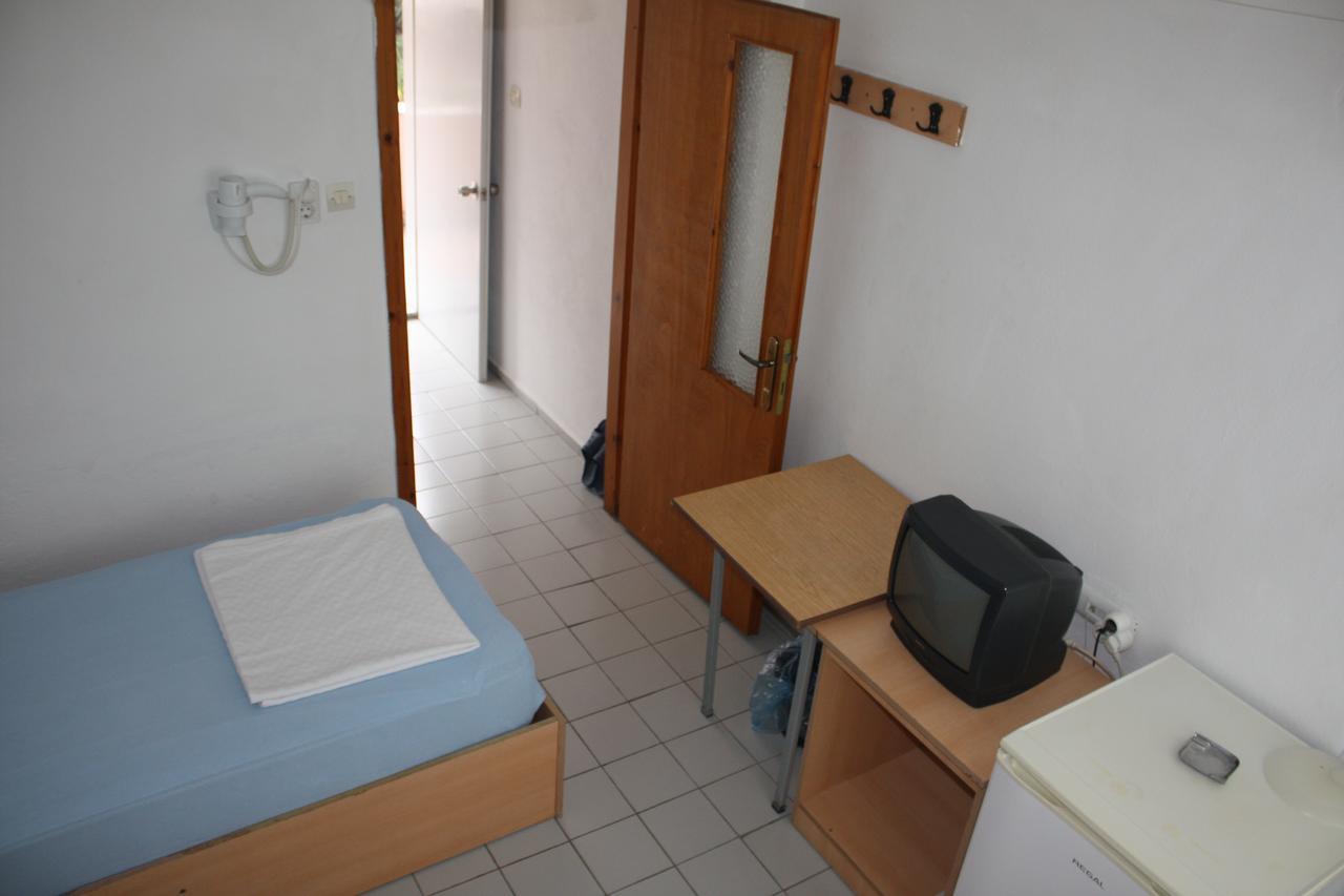 Orcin Apart Hotel Lapseki Exteriör bild